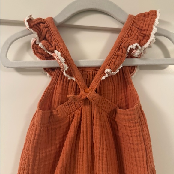 5for$20! Cat and Jack Baby Girls Orange Romper Jumpsuit 12M - Picture 2 of 3